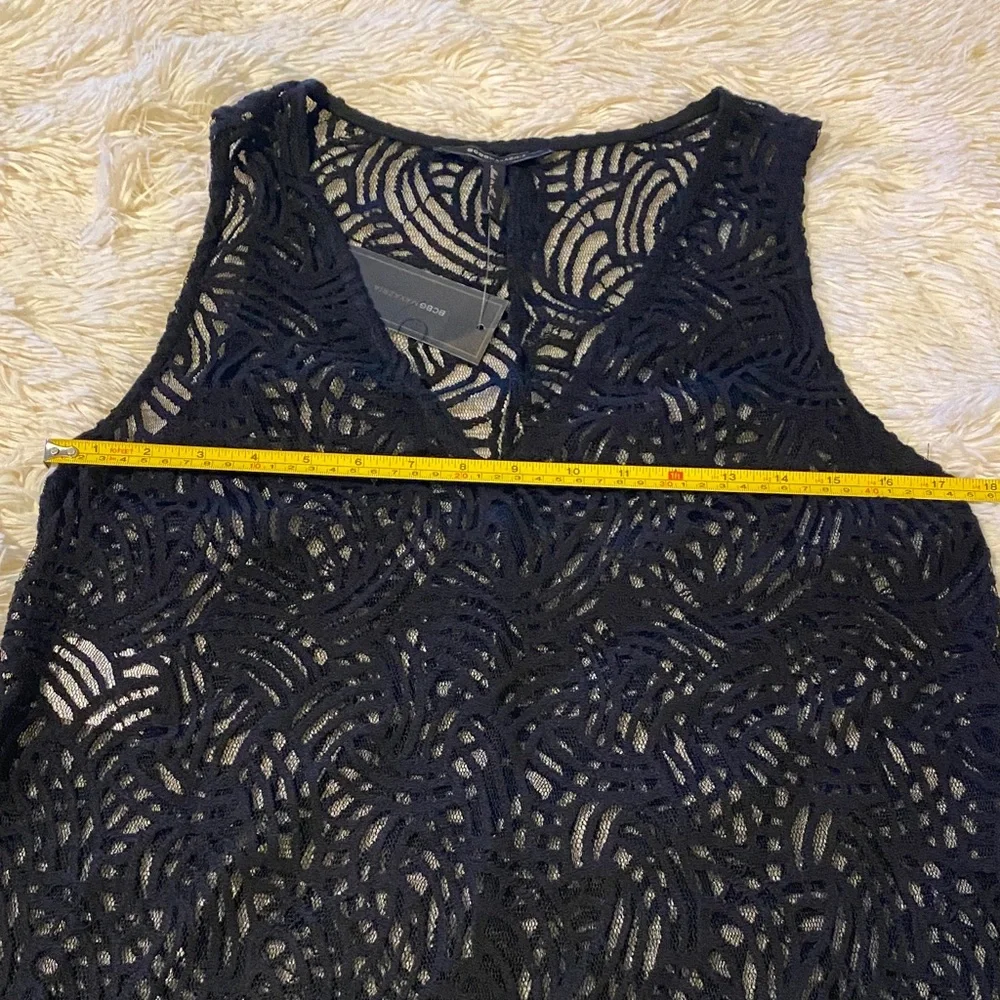 BCBGMaxAzria Black Patterned Lace Top. NWT size Medium. - Picture 5 of 10